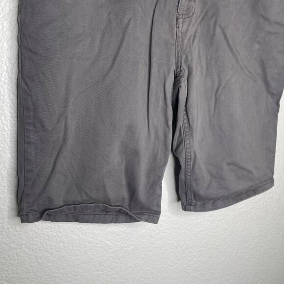 Vans Mens Shorts Size 30 Light Gray Casual 10" Inseam Cotton Everyday Wear - Picture 9 of 16